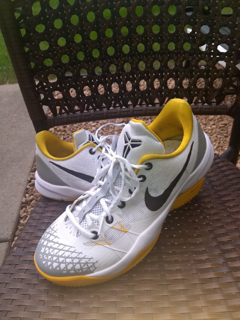 Nike Better World Sneakers unisex Size 10 - Picture 5 of 8